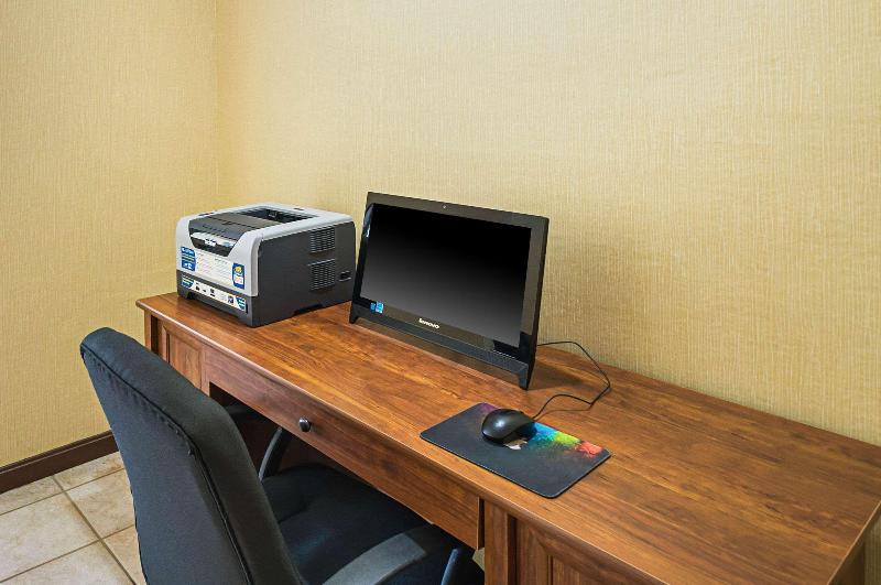 Quality Inn & Suites Frostburg-Cumberland image