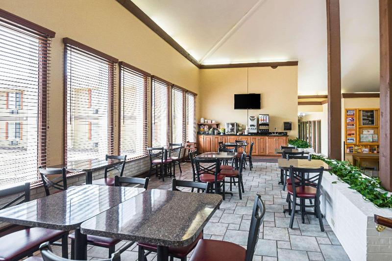 Quality Inn & Suites Frostburg-Cumberland image