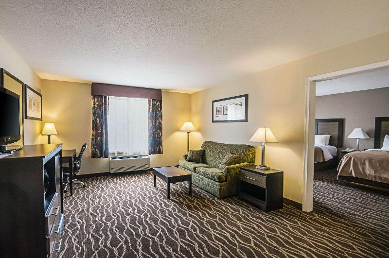 Quality Inn & Suites Frostburg-Cumberland image