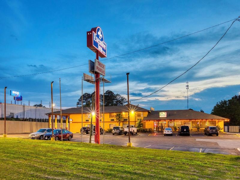 Executive Inn & Suites Marshall