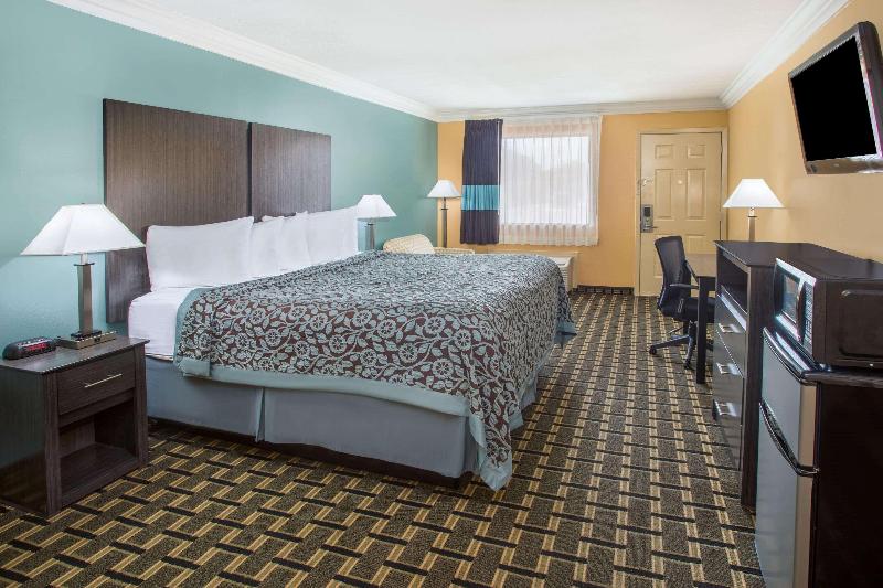Bed room