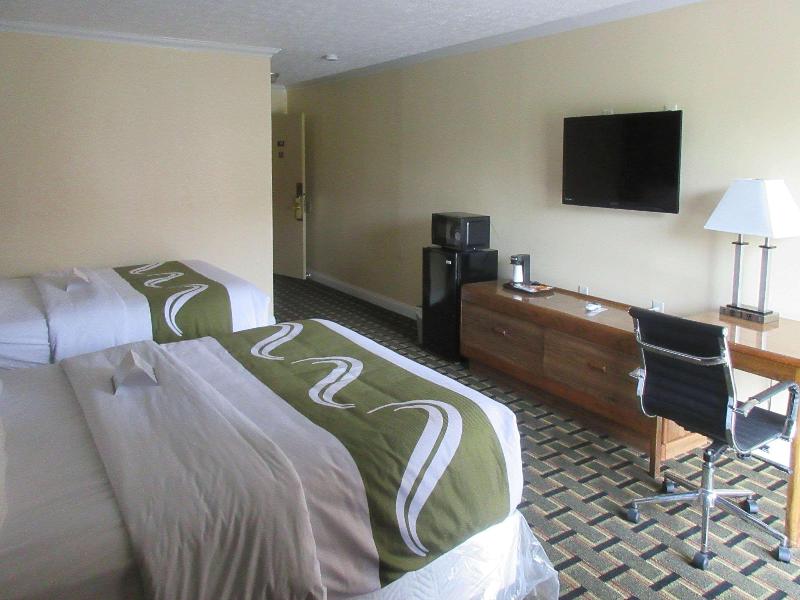 Quality Inn Harrodsburg image