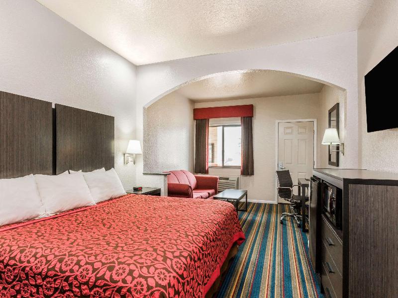 Days Inn by Wyndham Dickinson TX image