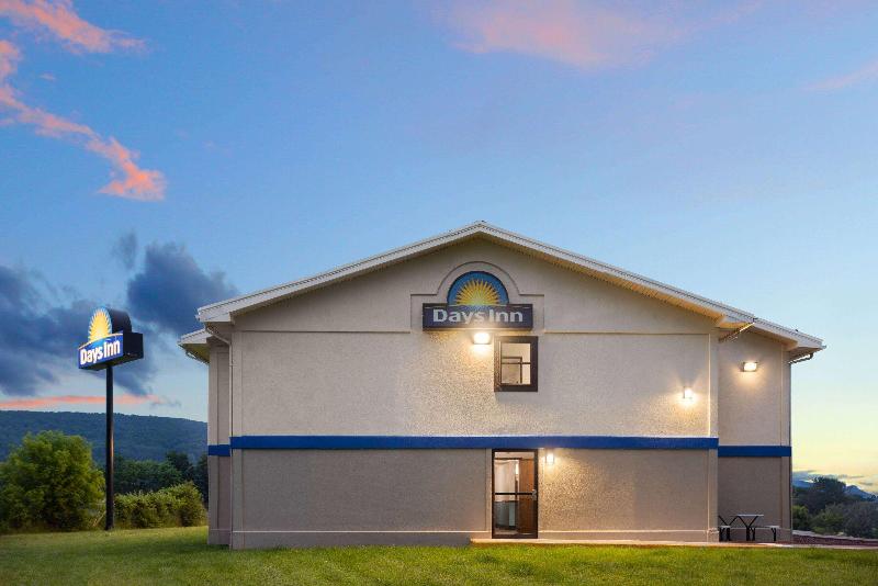 Days Inn by Wyndham Hornell NY image