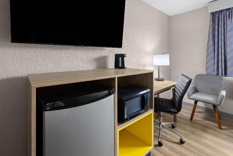 Days Inn by Wyndham Hornell NY image