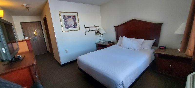 Days Inn by Wyndham Willmar image