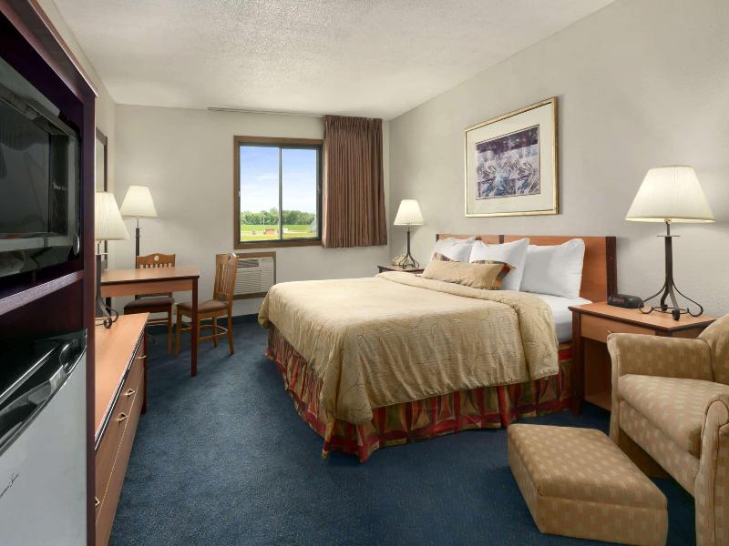 DOUBLE KING BED NON SMOKING