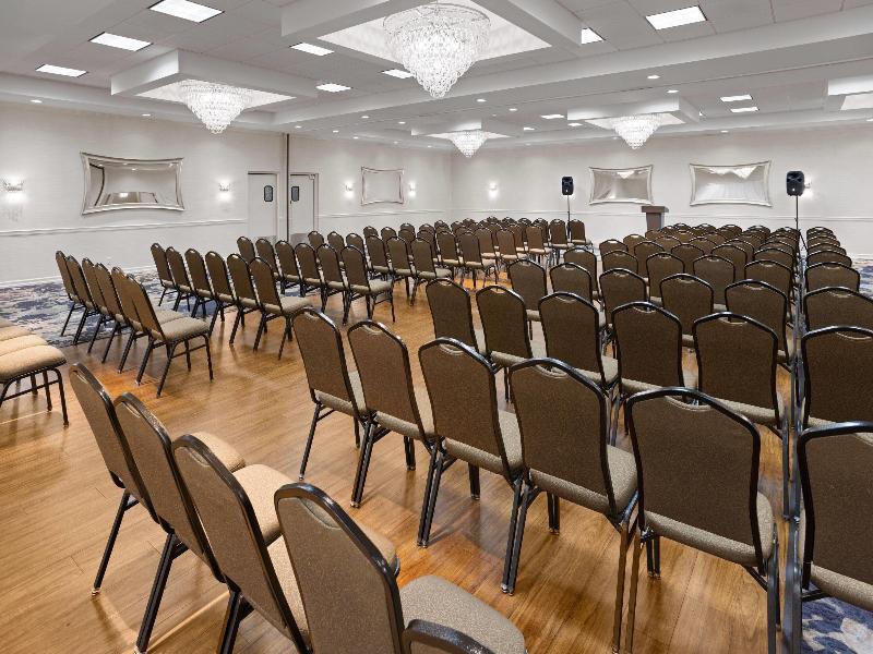 Days Hotel by Wyndham Toms River Jersey Shore image