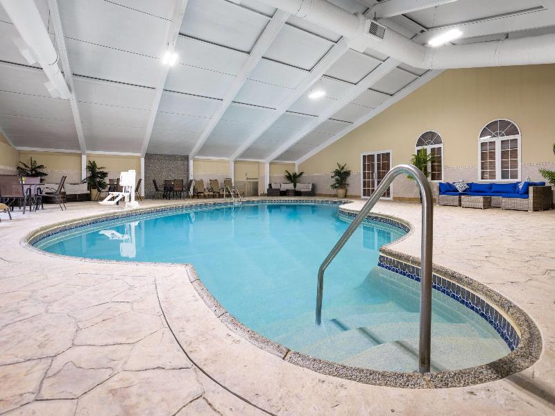 Days Hotel by Wyndham Toms River Jersey Shore image