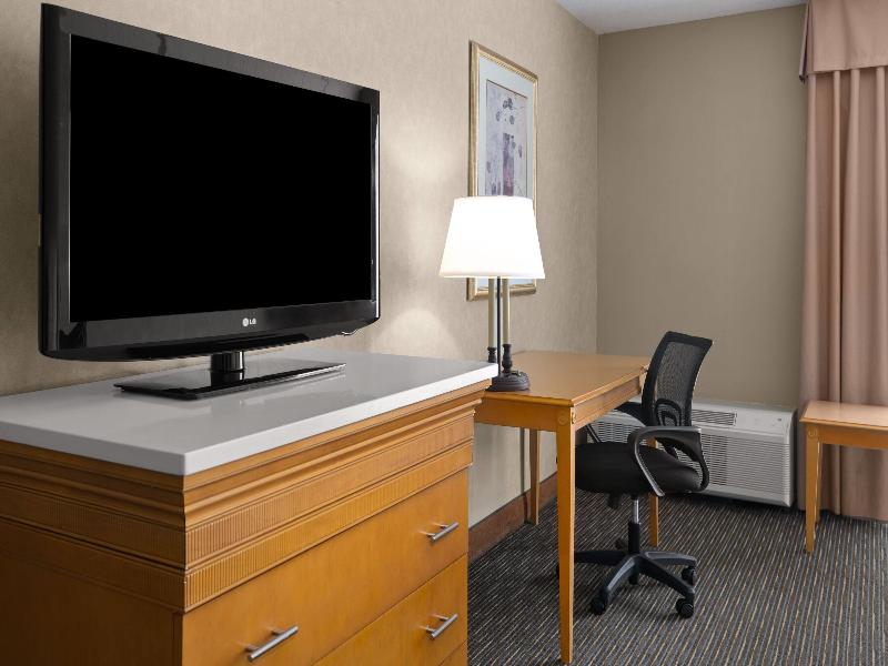 Days Hotel by Wyndham Toms River Jersey Shore image