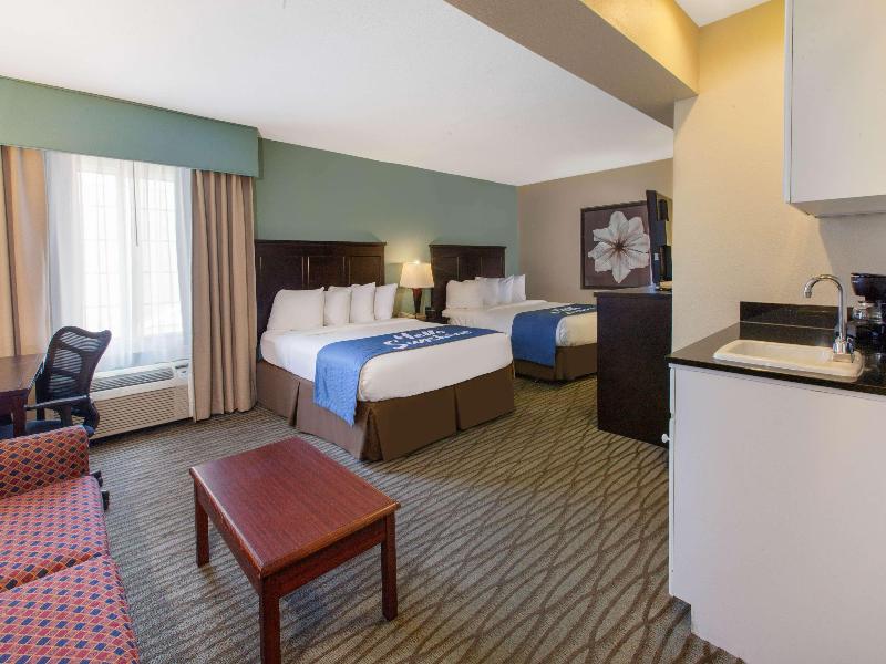 Days Inn by Wyndham Petoskey image