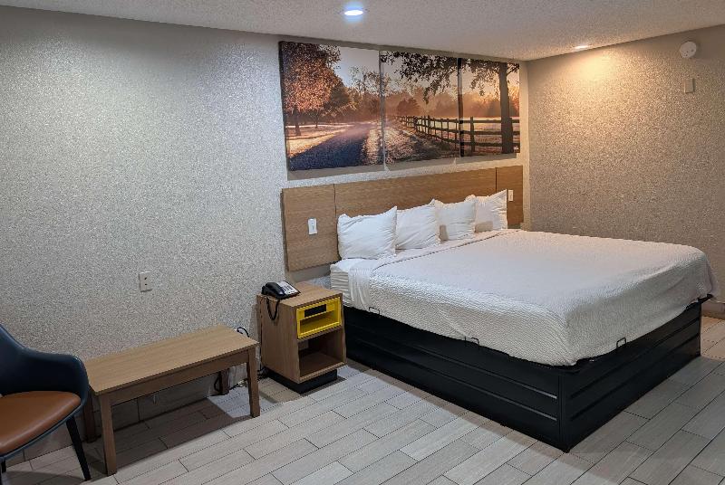 Days Inn By Wyndham Arcadia image