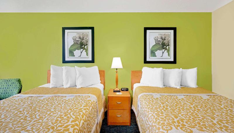Days Inn By Wyndham Easton image