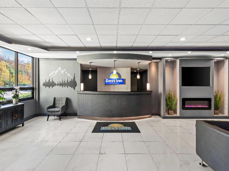 Days Inn by Wyndham Liberty image