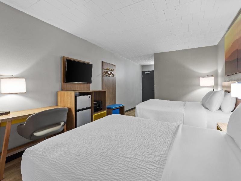 Days Inn by Wyndham Liberty image