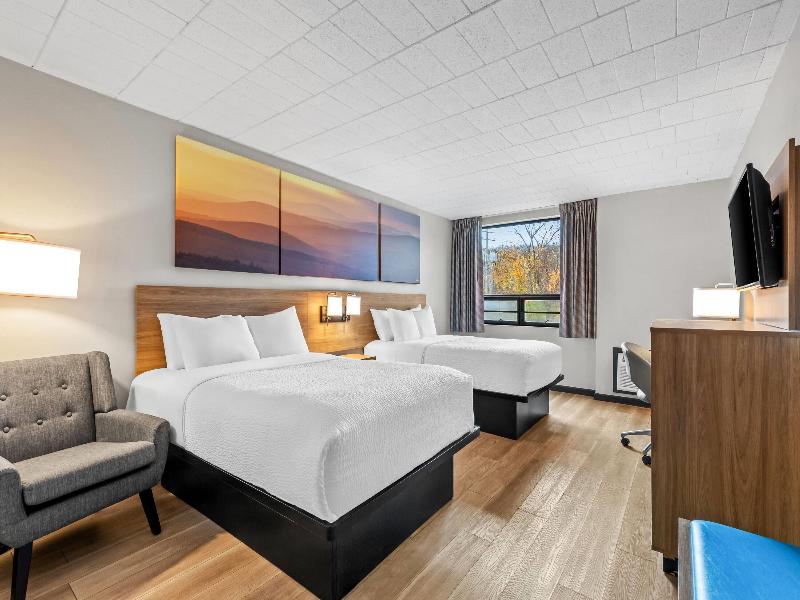 Days Inn by Wyndham Liberty image