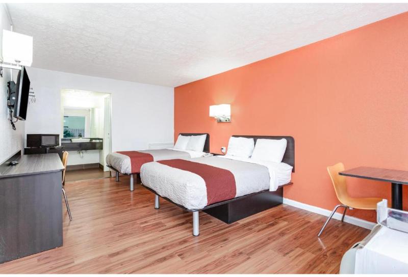 Relax Inn by OYO Columbus OH I 70 image