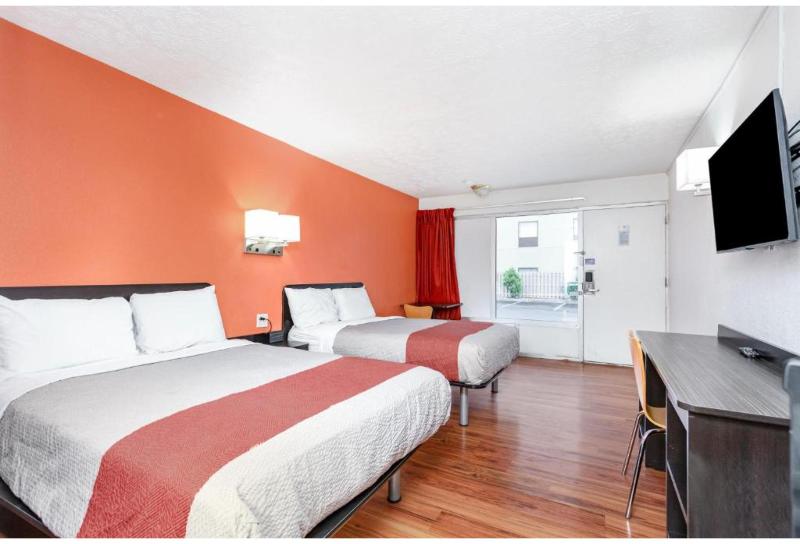 Relax Inn by OYO Columbus OH I 70 image