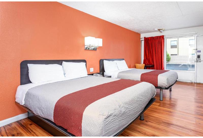 Relax Inn by OYO Columbus OH I 70 image