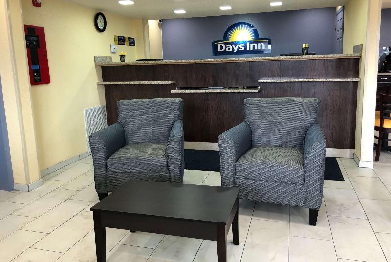 Days Inn by Wyndham Charles Town image