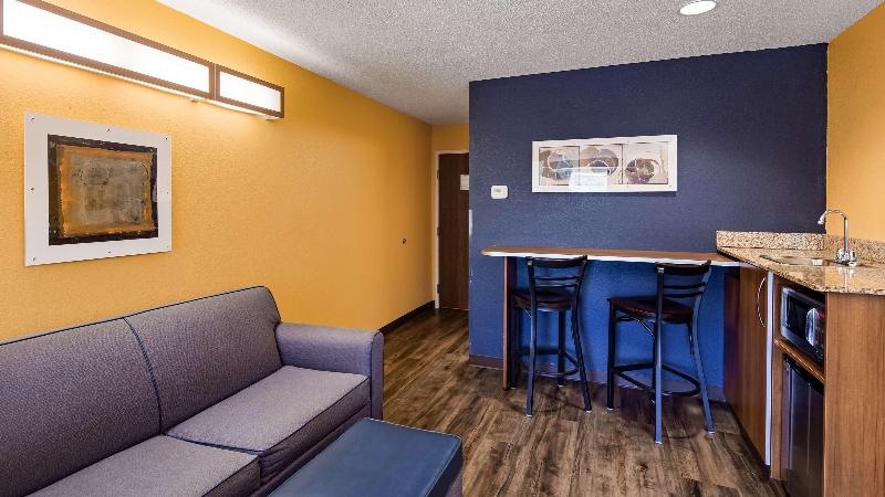 SureStay Plus Hotel by Best Western Keyser image