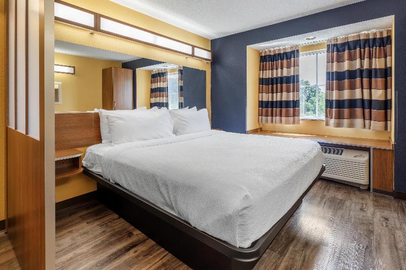 SureStay Plus Hotel by Best Western Keyser image
