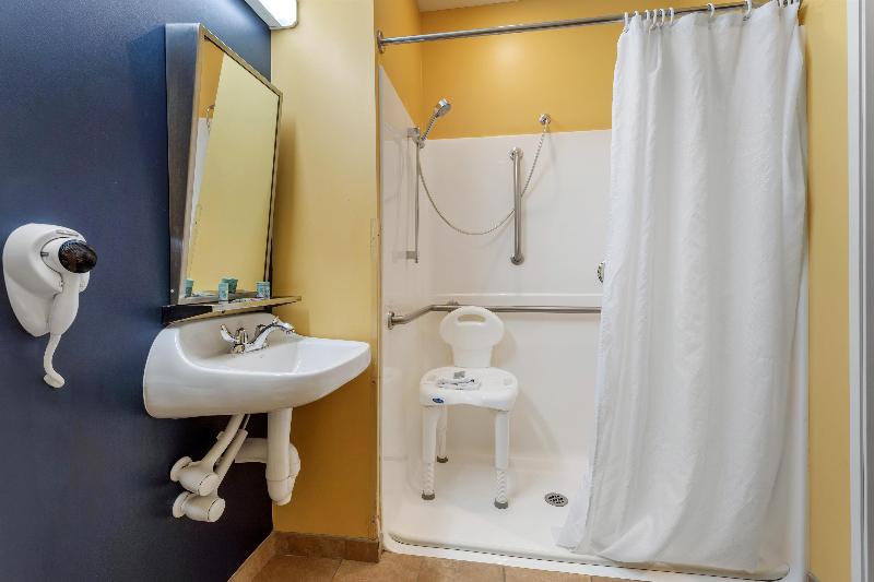 SureStay Plus Hotel by Best Western Keyser image 4