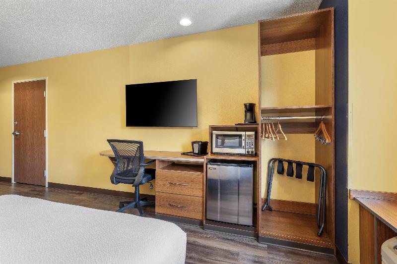 SureStay Plus Hotel by Best Western Keyser image