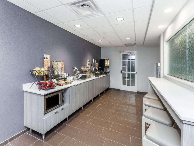 Microtel Inn & Suites By Wyndham West Fargo Near image