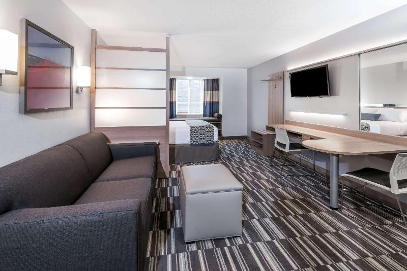 Microtel Inn & Suites Penn Yan Finger Lakes Regio image
