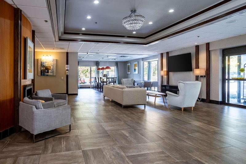 Clarion Hotel BWI Airport image