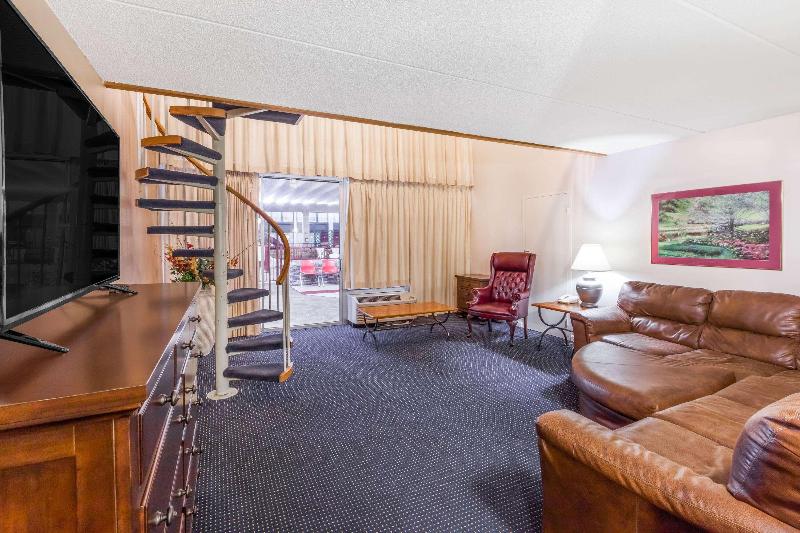 Quality Inn & Suites image