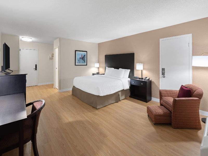 Quality Inn & Suites image