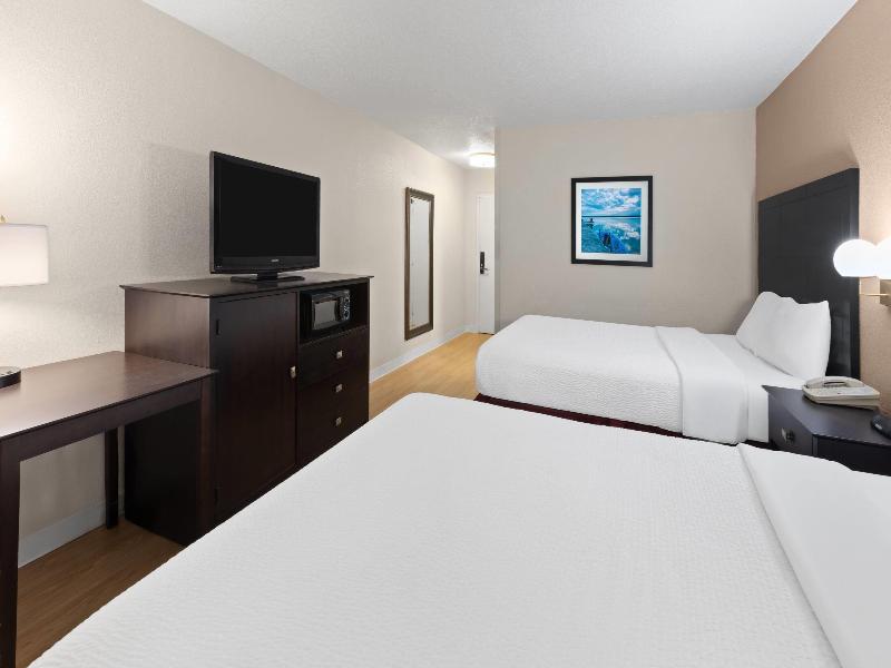 Quality Inn & Suites image