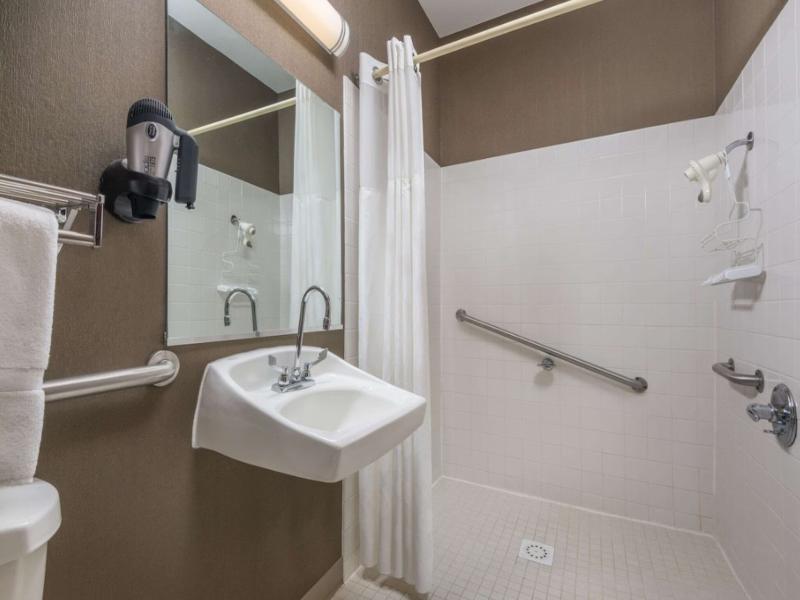 Ramada Limited Catlettsburg/Ashland image