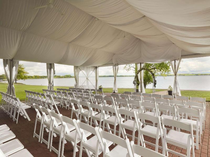 41 Lakefront Hotel Trademark Collection By Wyndham image