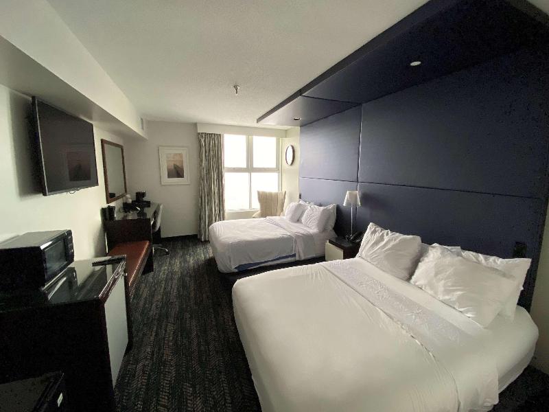 41 Lakefront Hotel Trademark Collection By Wyndham image