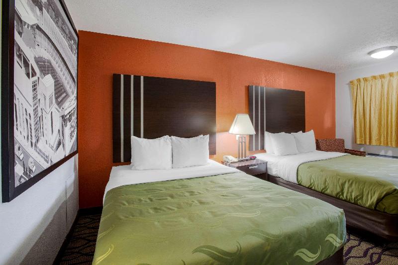 Quality Inn Columbus-East image
