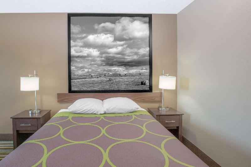 Super 8 by Wyndham Hastings image