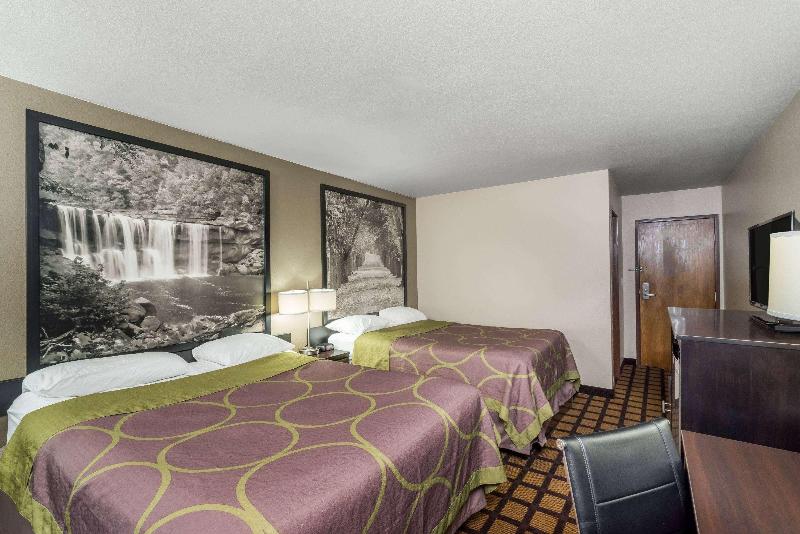Super 8 By Wyndham Munfordville Ky image