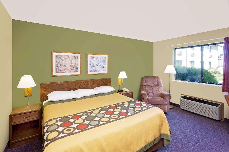 Bed room