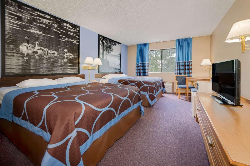 Super 8 By Wyndham Chariton