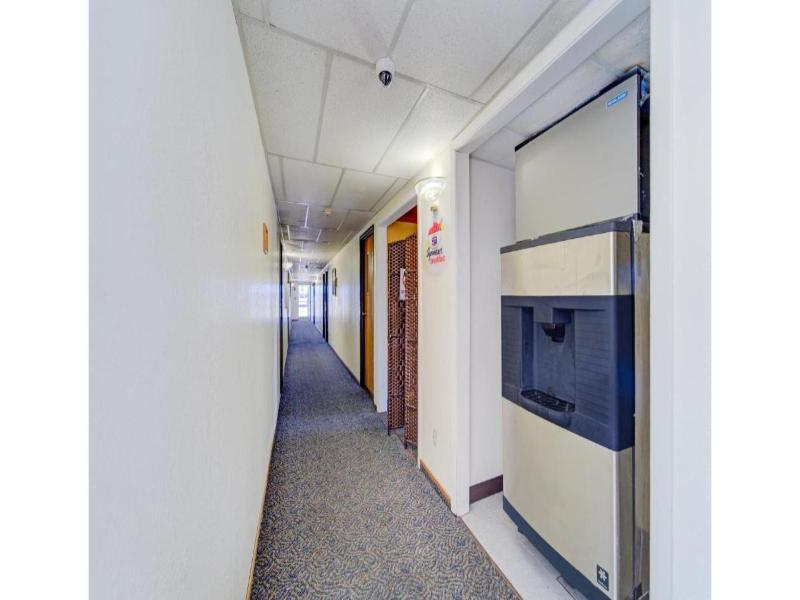 Capital O Amerihost Inn & Suites Kingdom City