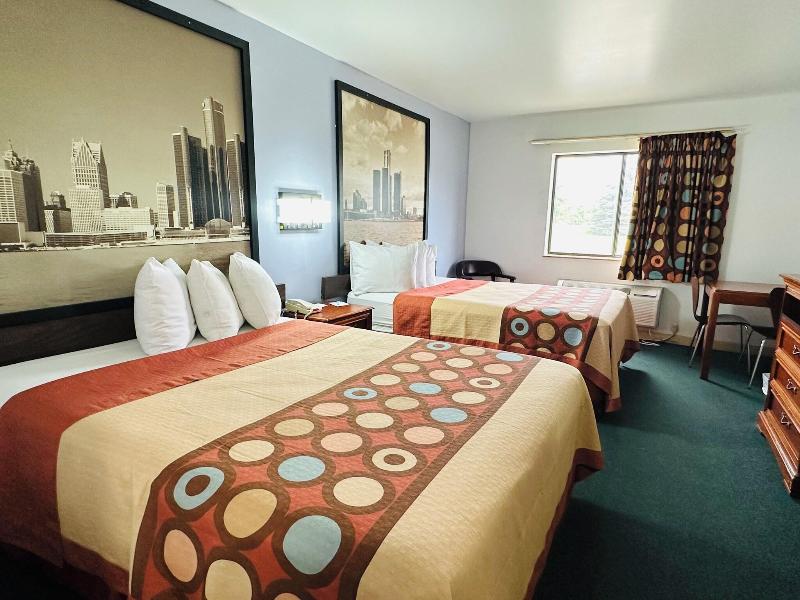 Super 8 by Wyndham Imlay City image