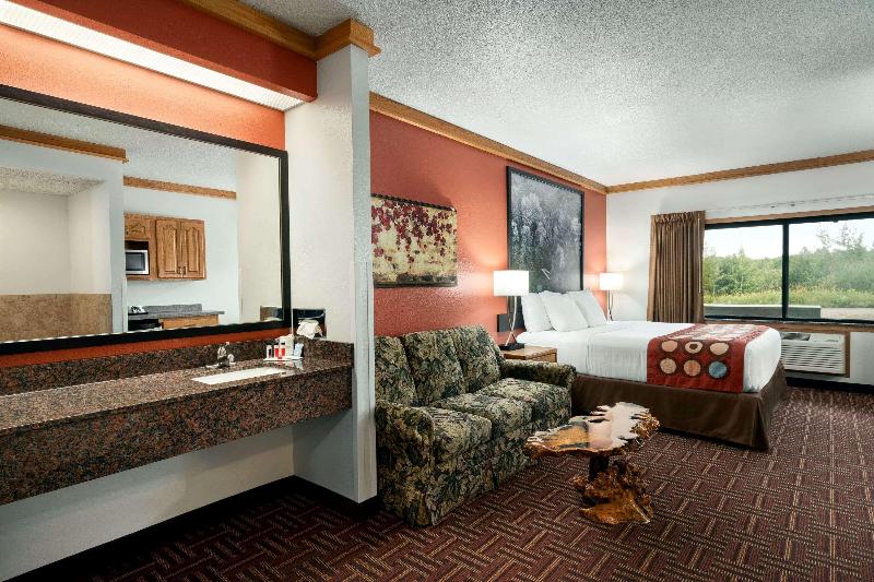 Super 8 by Wyndham Eveleth image