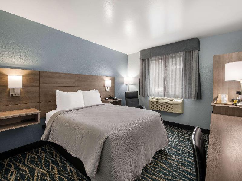 Quality Inn Oneida image