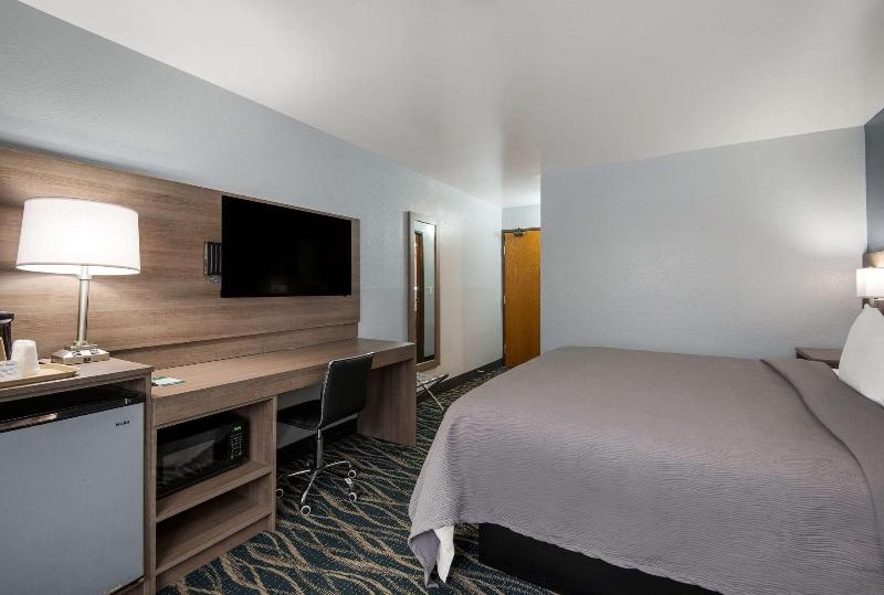 Quality Inn Oneida image
