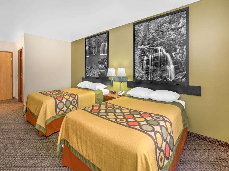 Super 8 By Wyndham Galva image