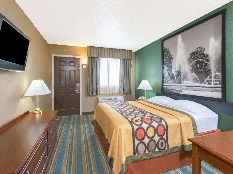 Super 8 by Wyndham Greencastle image