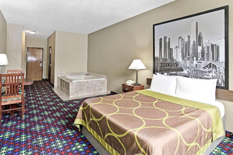 Super 8 by Wyndham Gurnee image